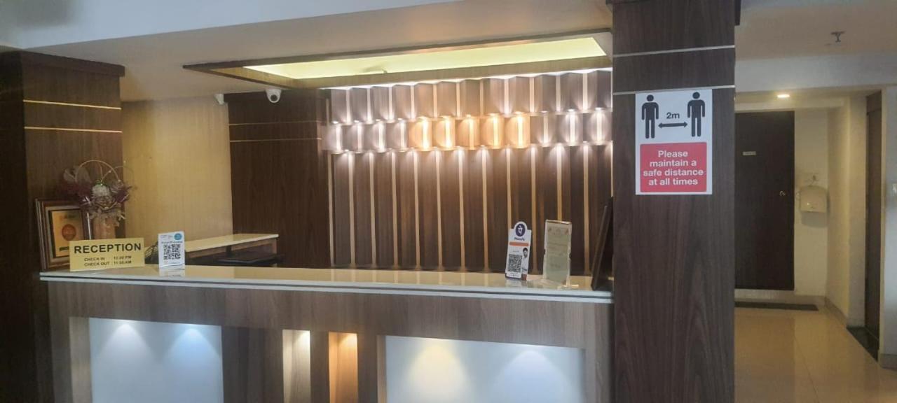 Prayana Hotels Kochi Extérieur photo