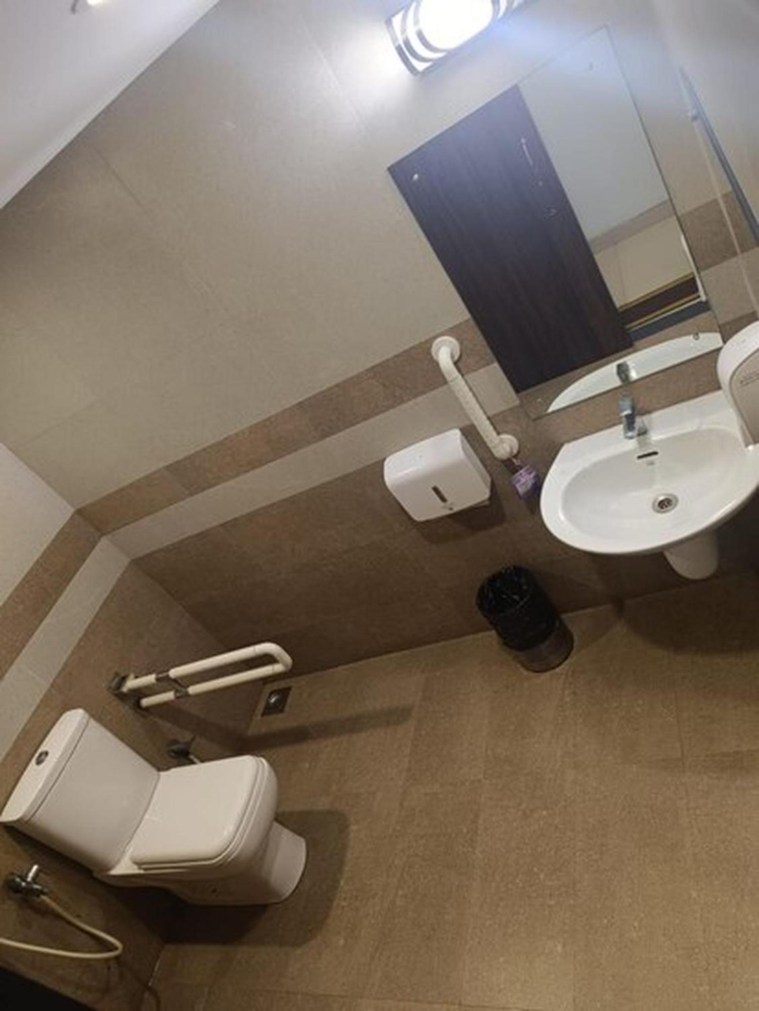 Prayana Hotels Kochi Extérieur photo