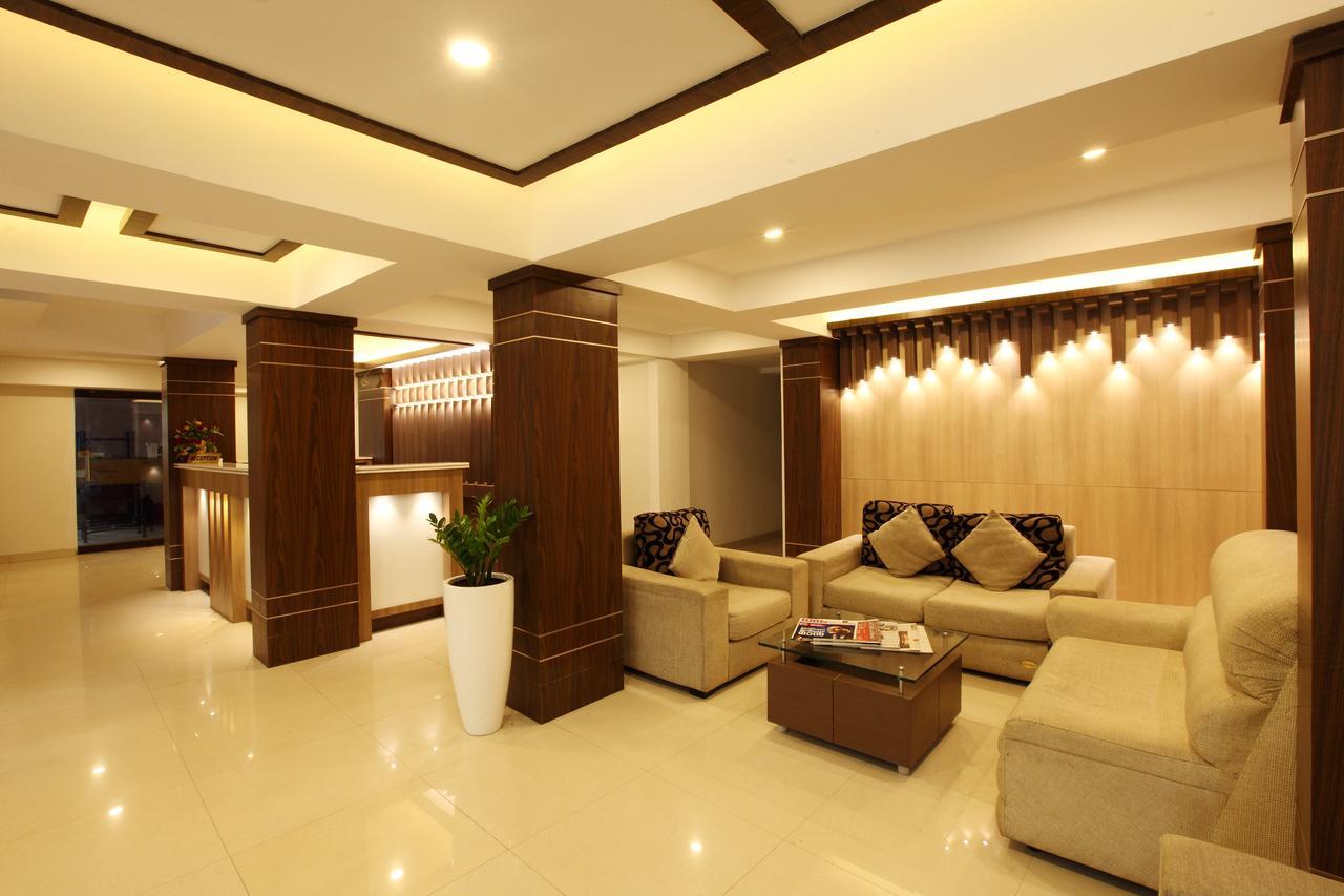 Prayana Hotels Kochi Extérieur photo